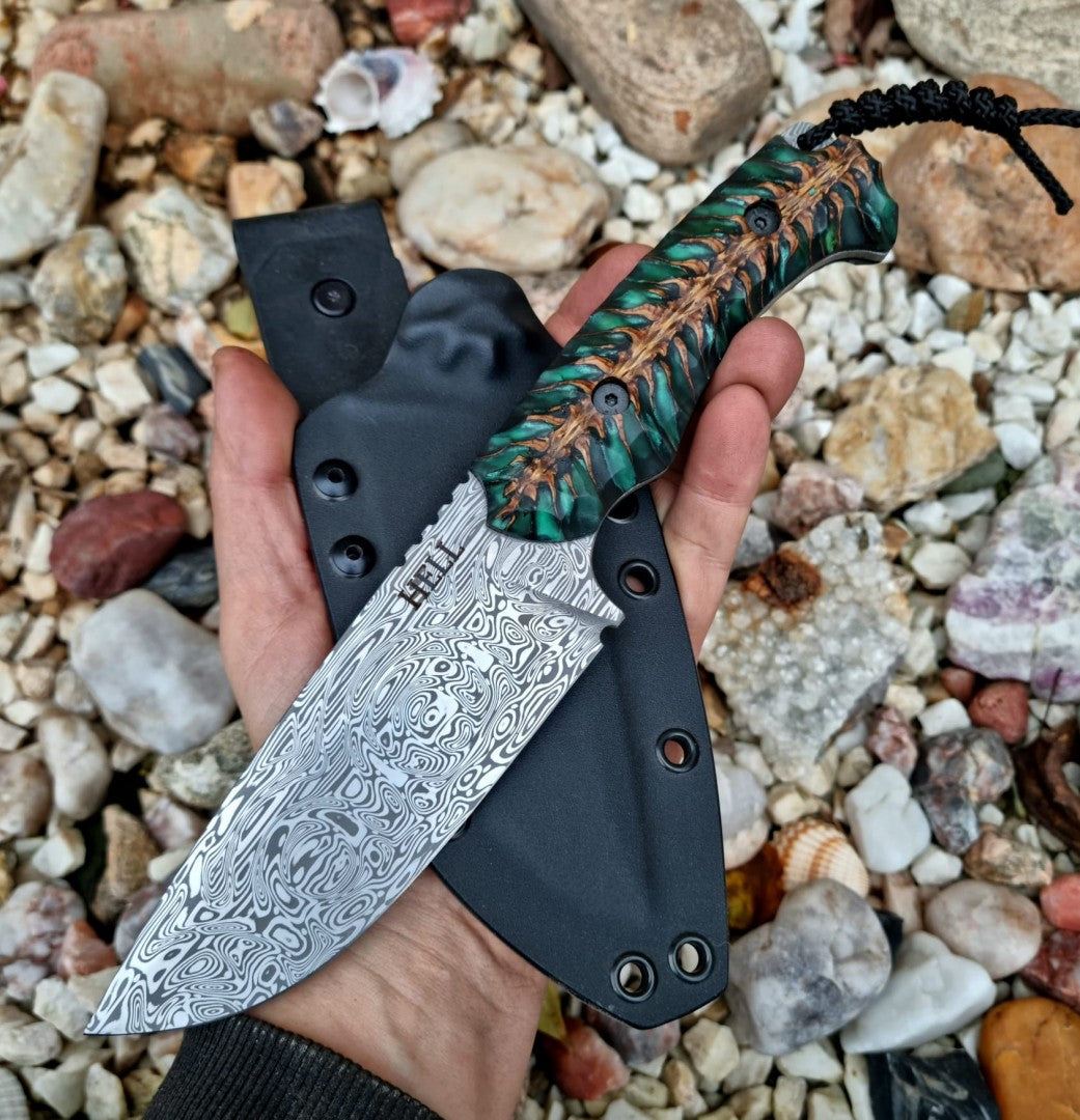 HELL Messer - Damaststahl - stabilisierter Tannenzapfen grün 