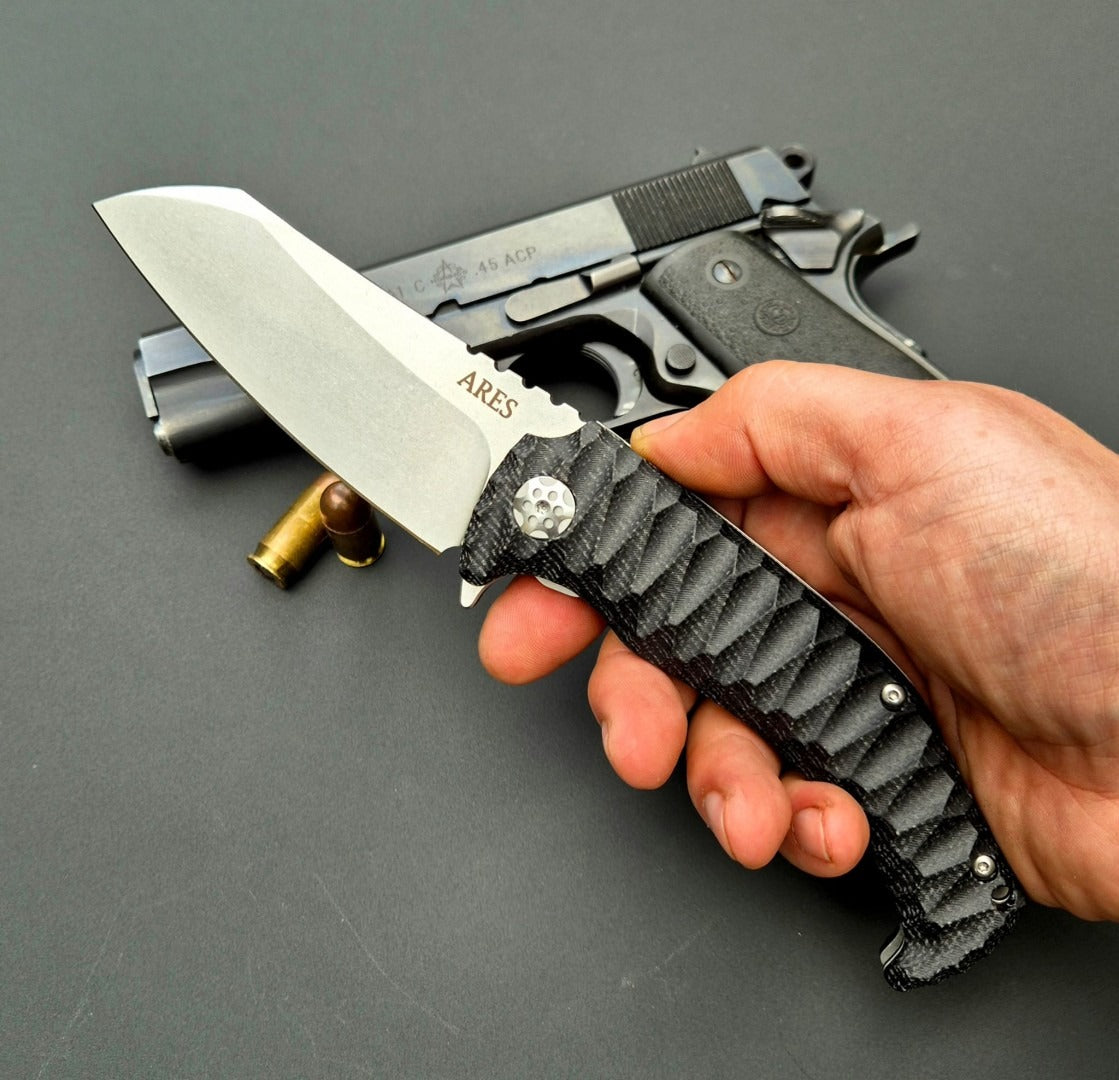 Zavírací ARES EVO - Linerlock, axiální ložiska černý - stonewash