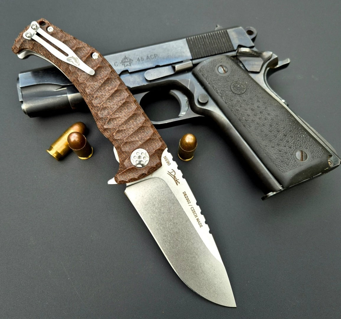 Zavírací Charon EVO - Linerlock axiální ložiska hnědý - stonewash