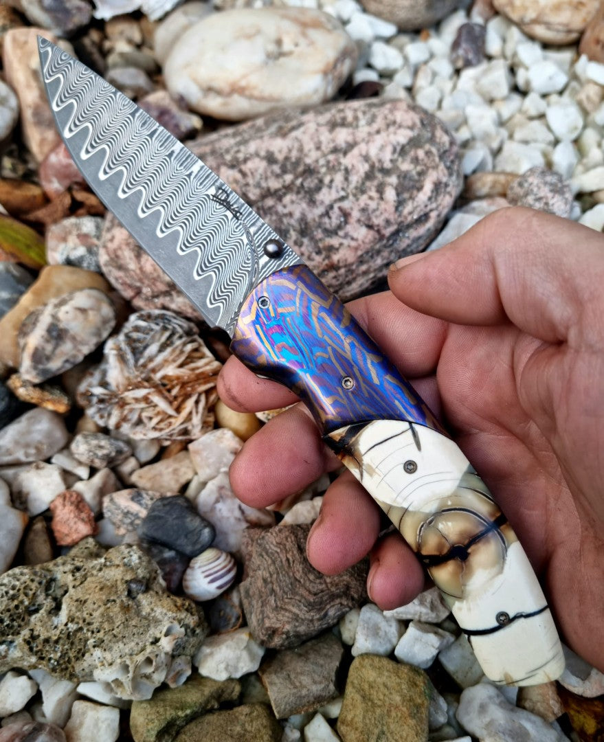 Gentleman 3 Timascus Klappmesser 