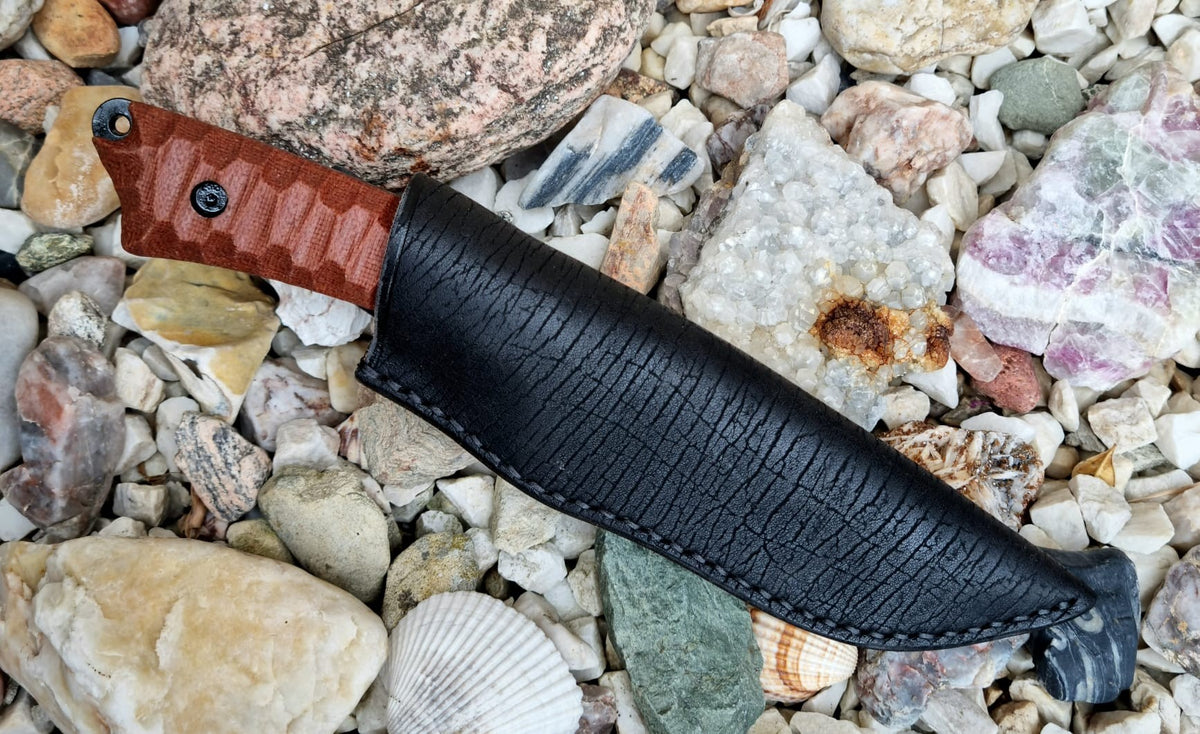 Paracek Hunting knife Paráček - Serie M 2022 – Dachs Knives s.r.o.