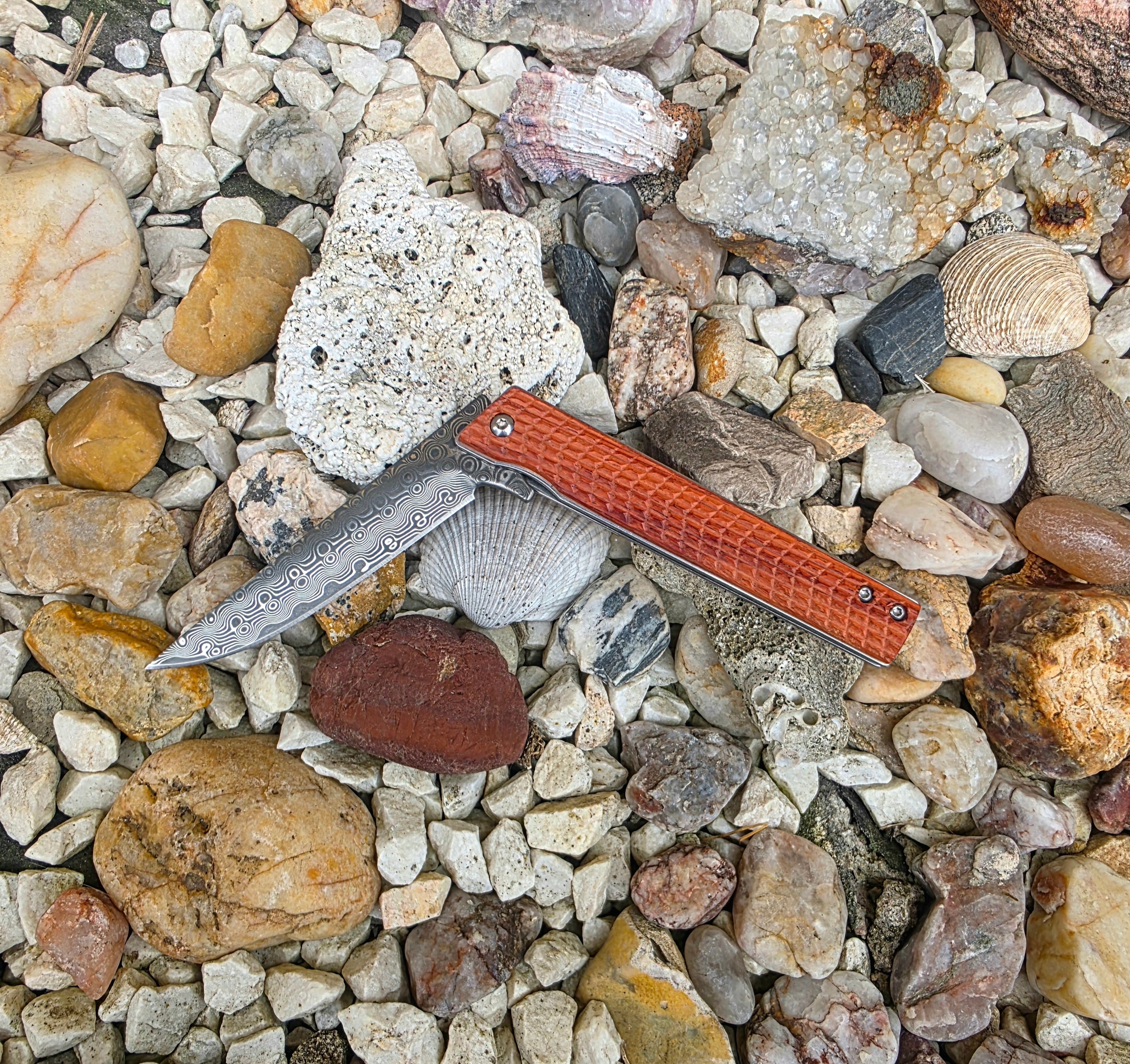 Zavírací nůž - ELEG Wood – damašek VG10 EDC