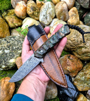 Jagdmesser aus rostfreiem Damaststahl