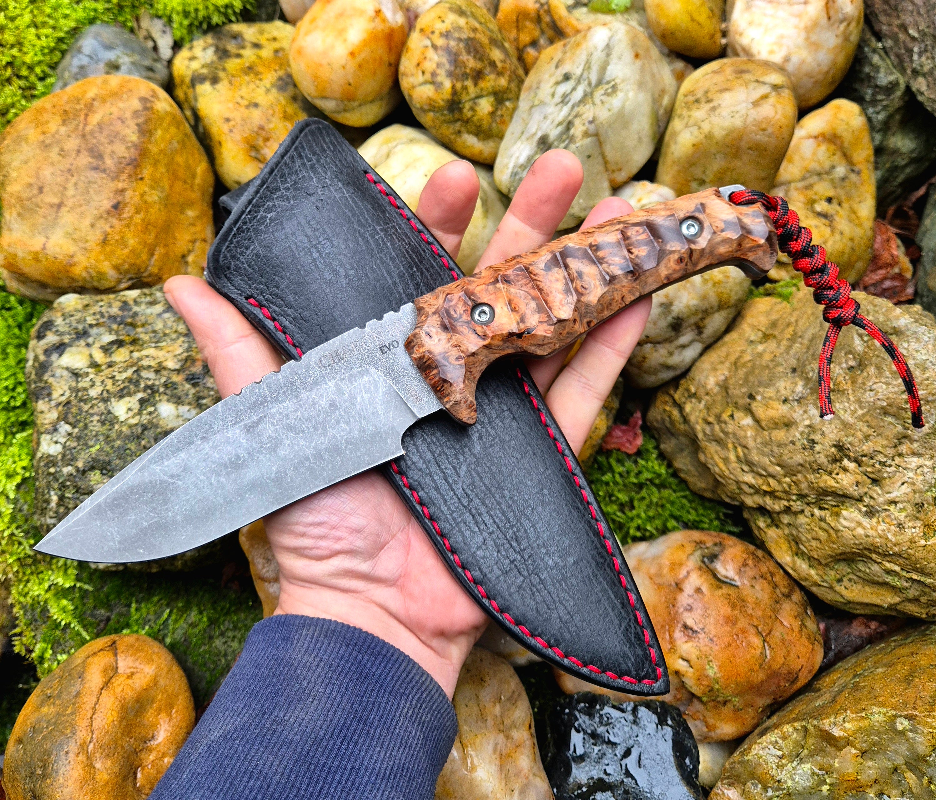 Charon III knife - red lines M390