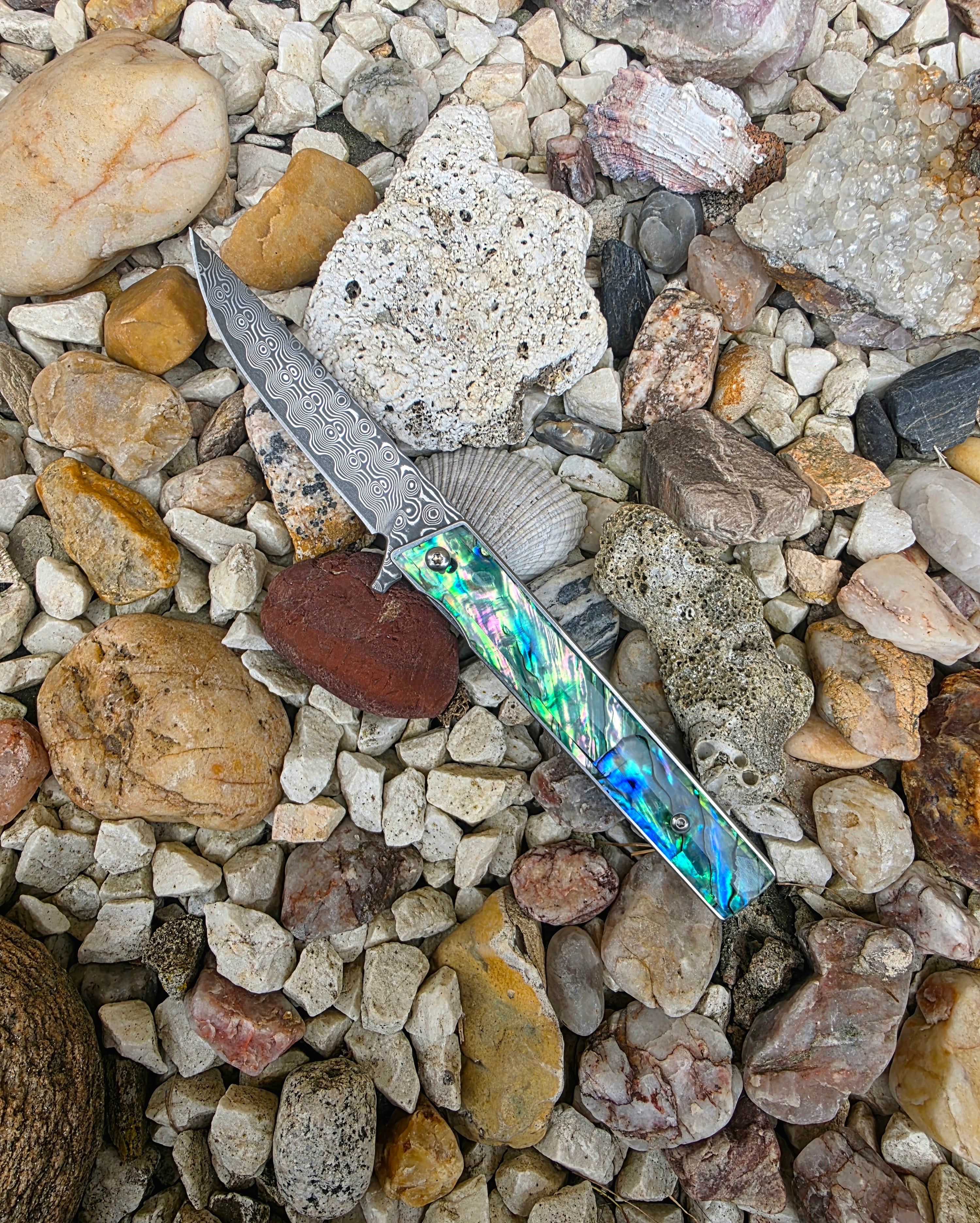 Zavírací nůž - ELEG Abalone – damašek VG10 EDC