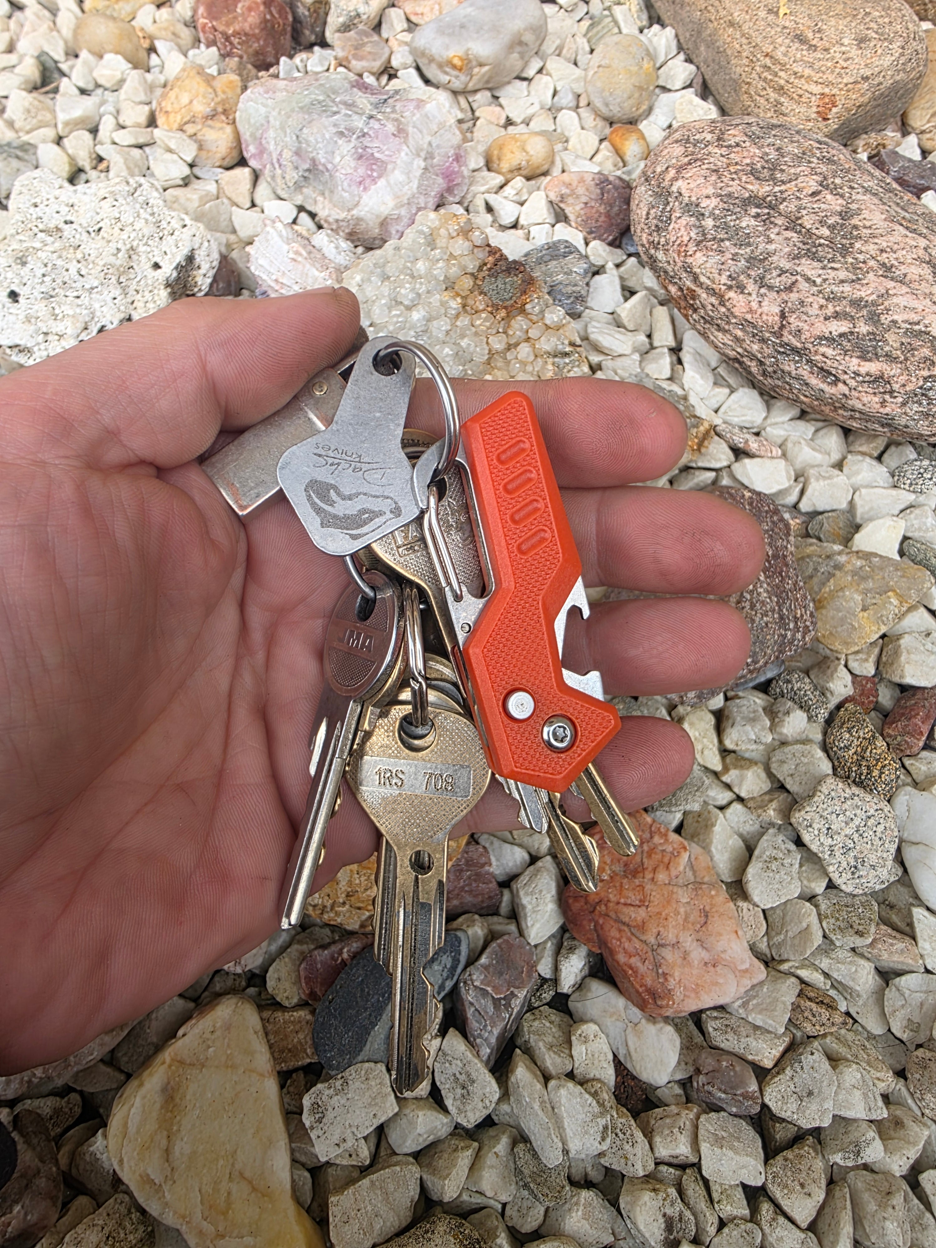 Rescue EDC nástroj – kompaktní pomocník pro každý den - orange