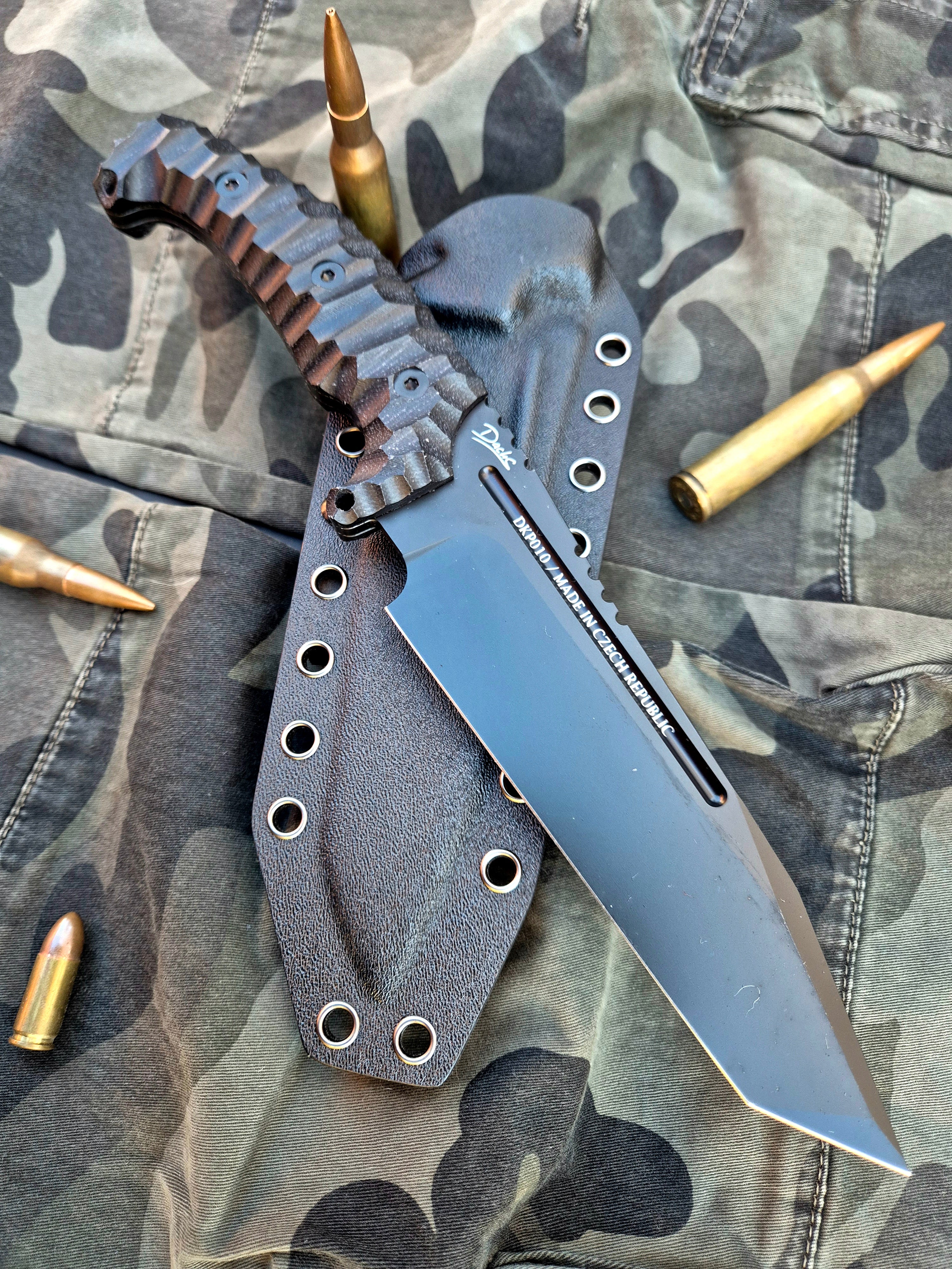 Exkluzivní armádní nůž - THANATOS vyráběný pro jednotku AČR