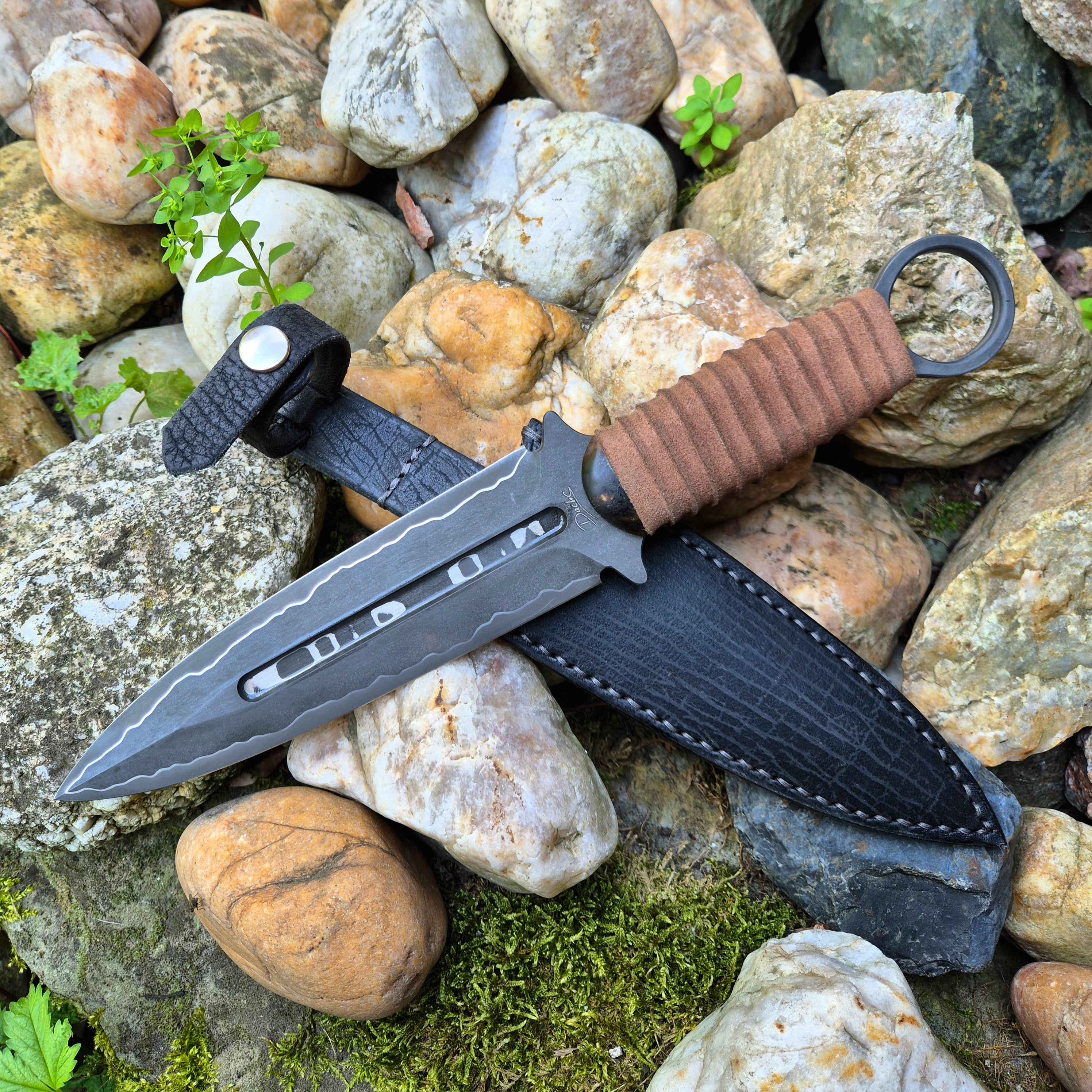 Dolch - Edelstahl Damascus Elmax