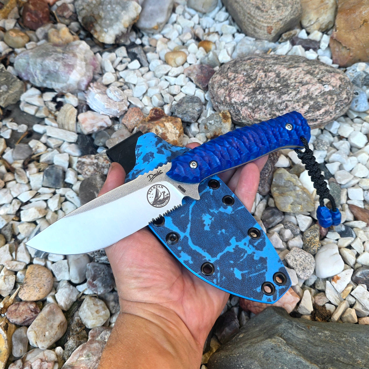 Exclusive knife - YACHTAN Limited edition - BLUE