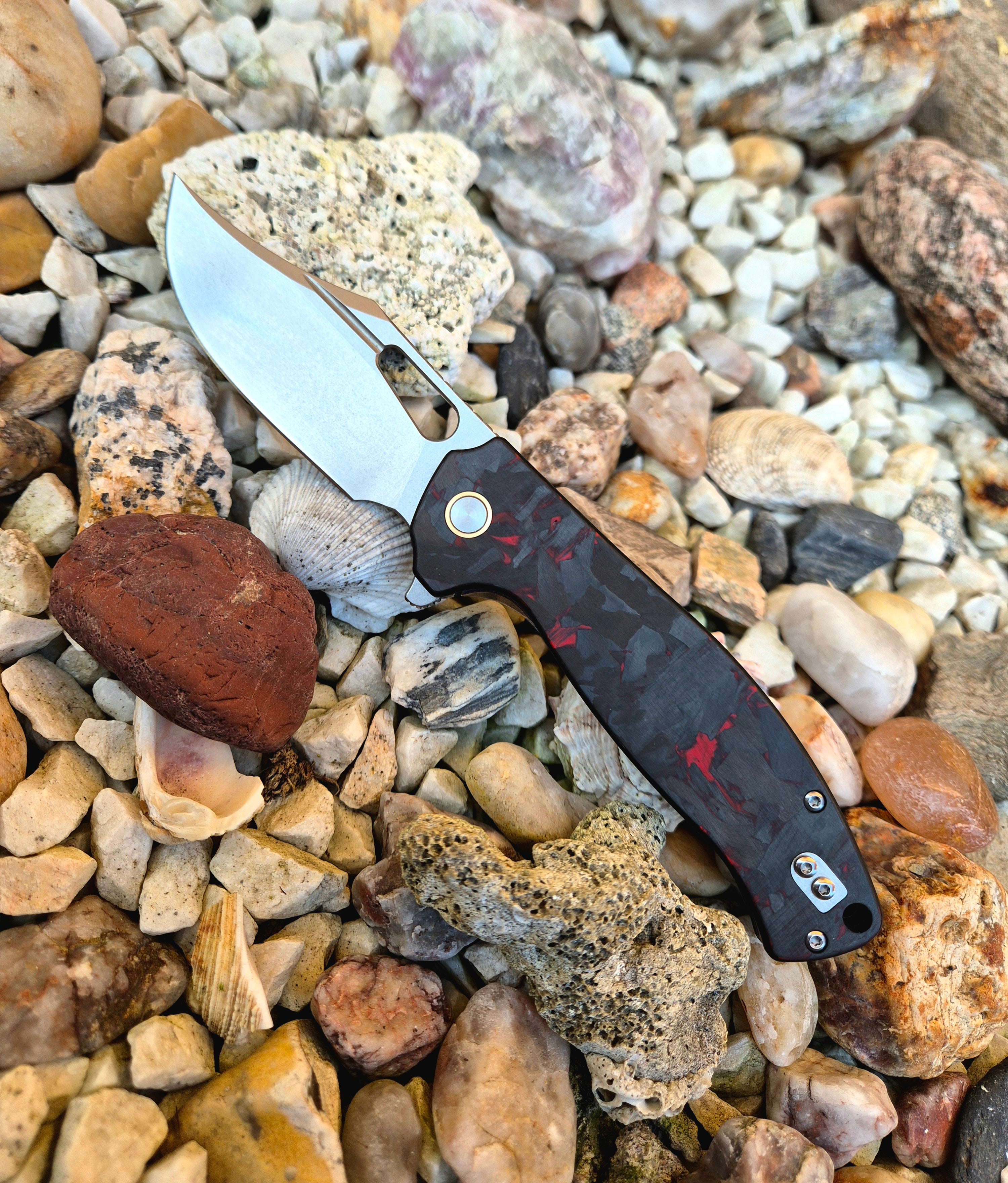 Folding knife - carbon fiber G10 red - Sandvik 14C28N
