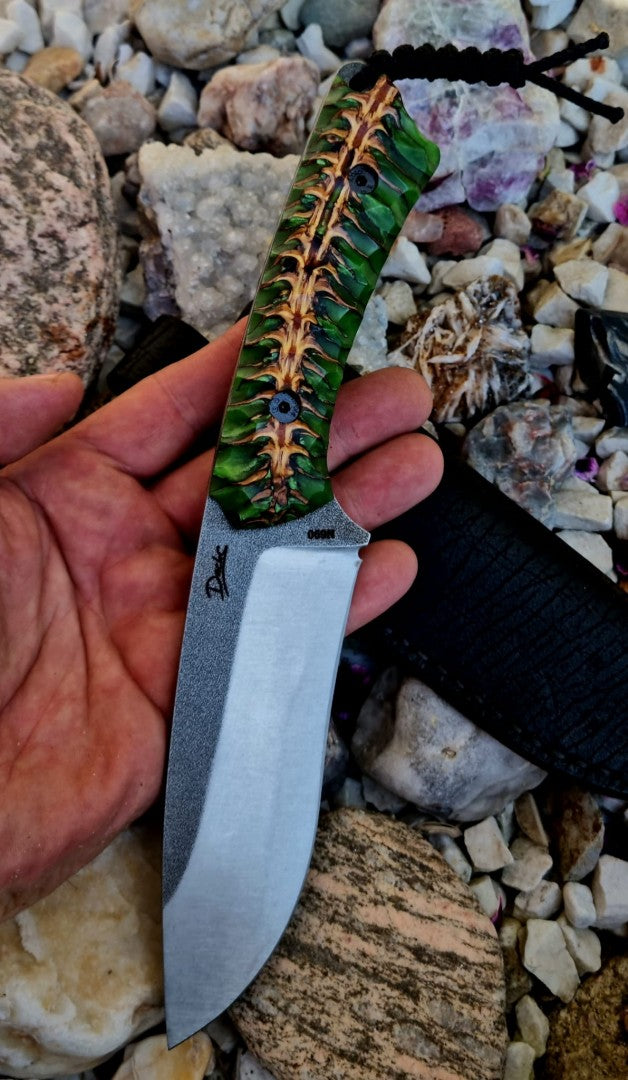 Hunting knife Paráček modification on request 