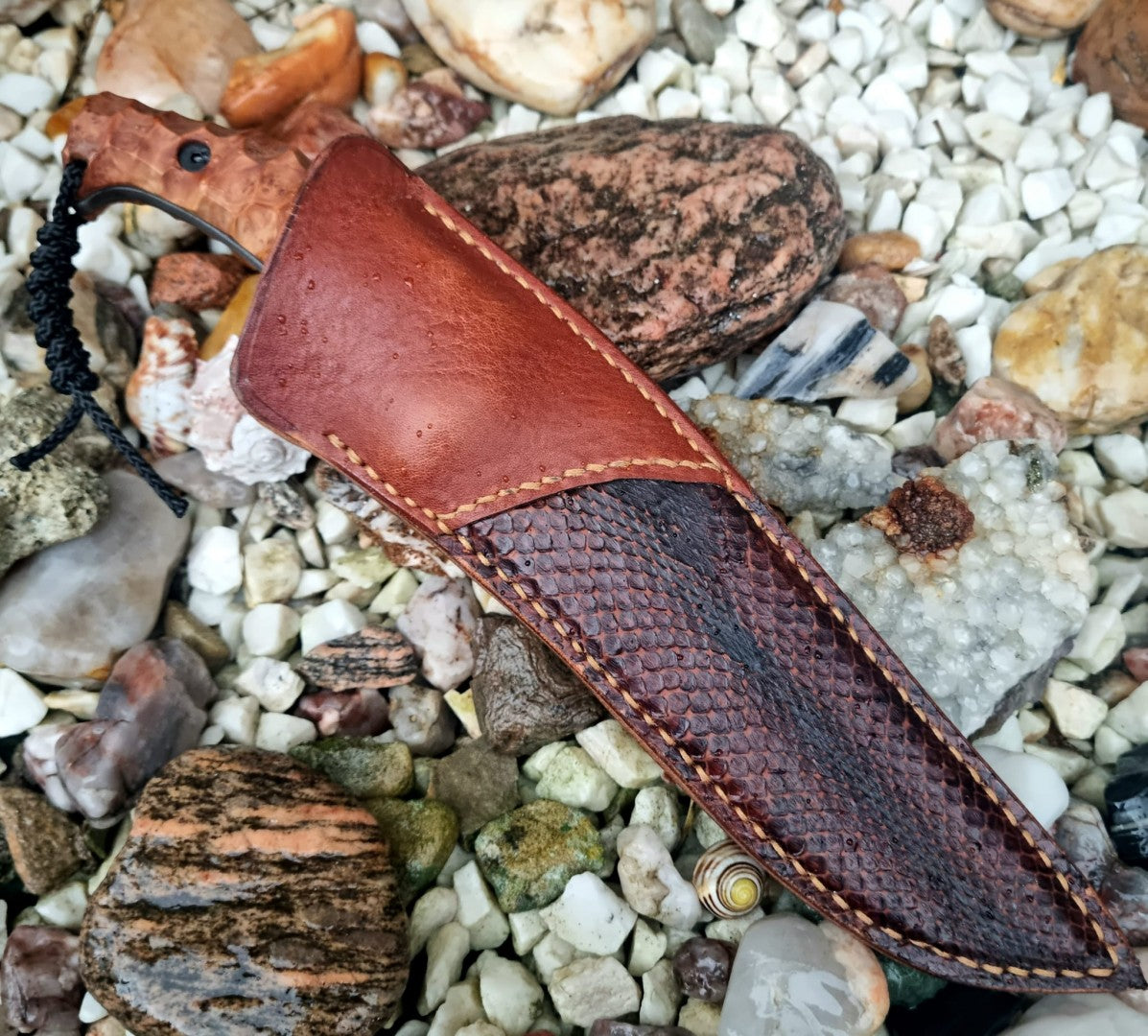 Charon II Torsion Damastmesser